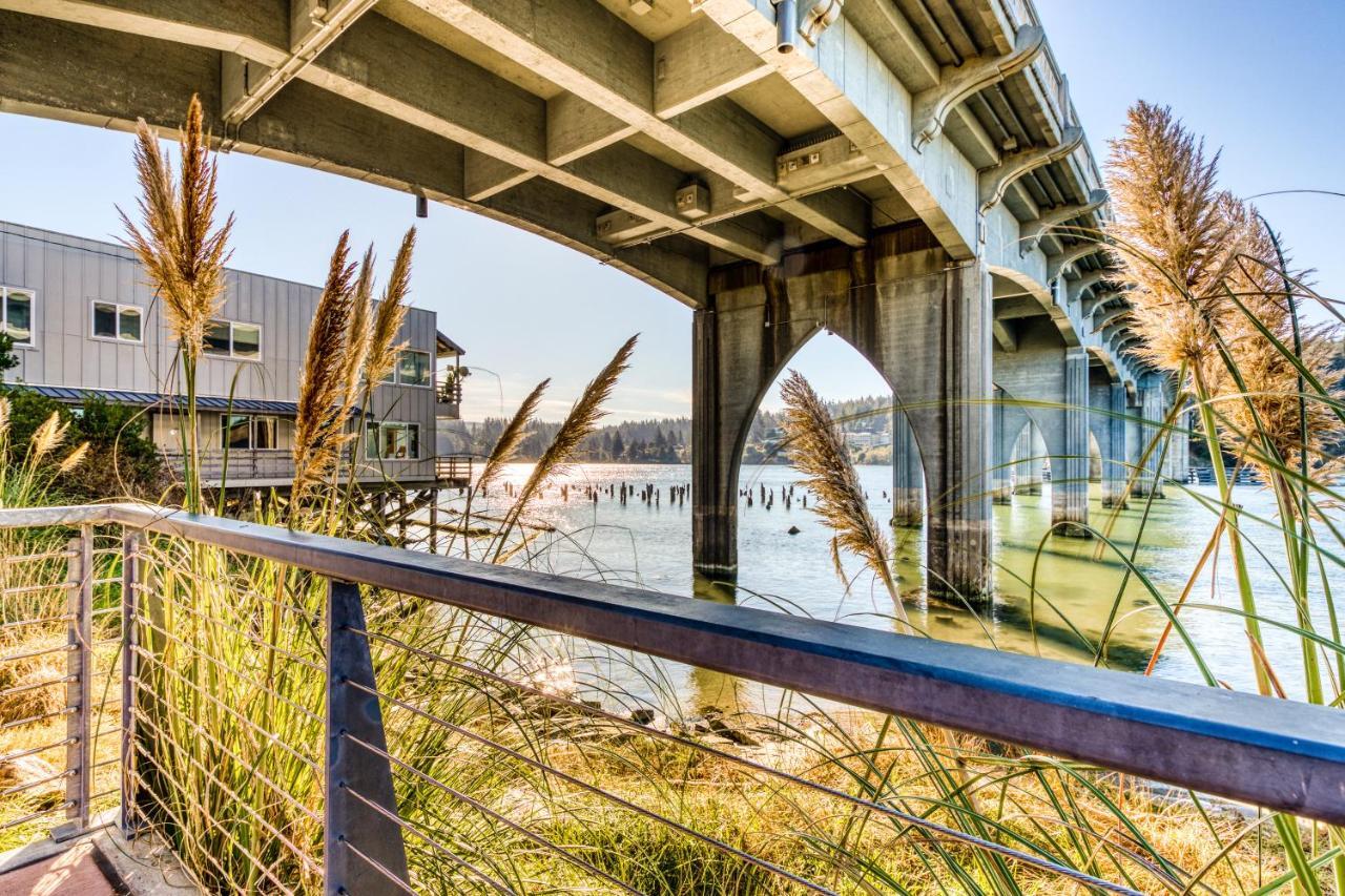 The Riverfront Флоренс Экстерьер фото